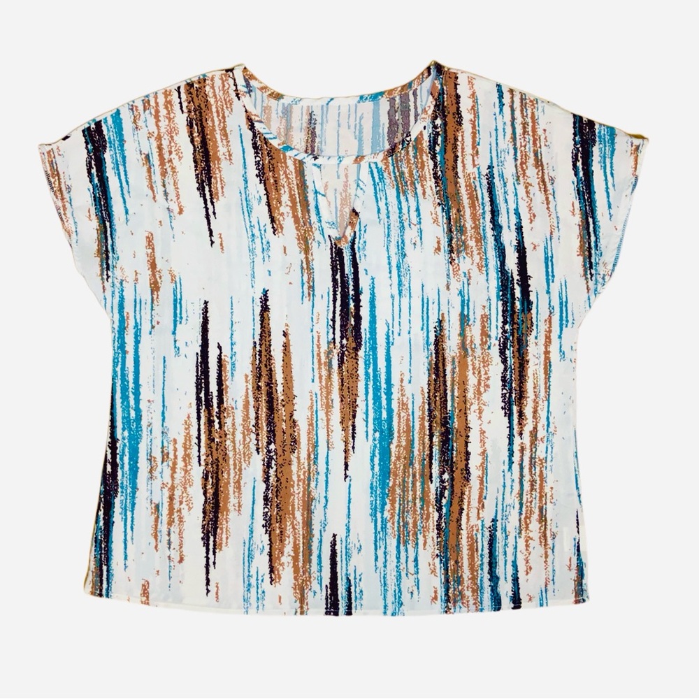 Women’s blue, brown, black, and white light weight blouse. Size large.
